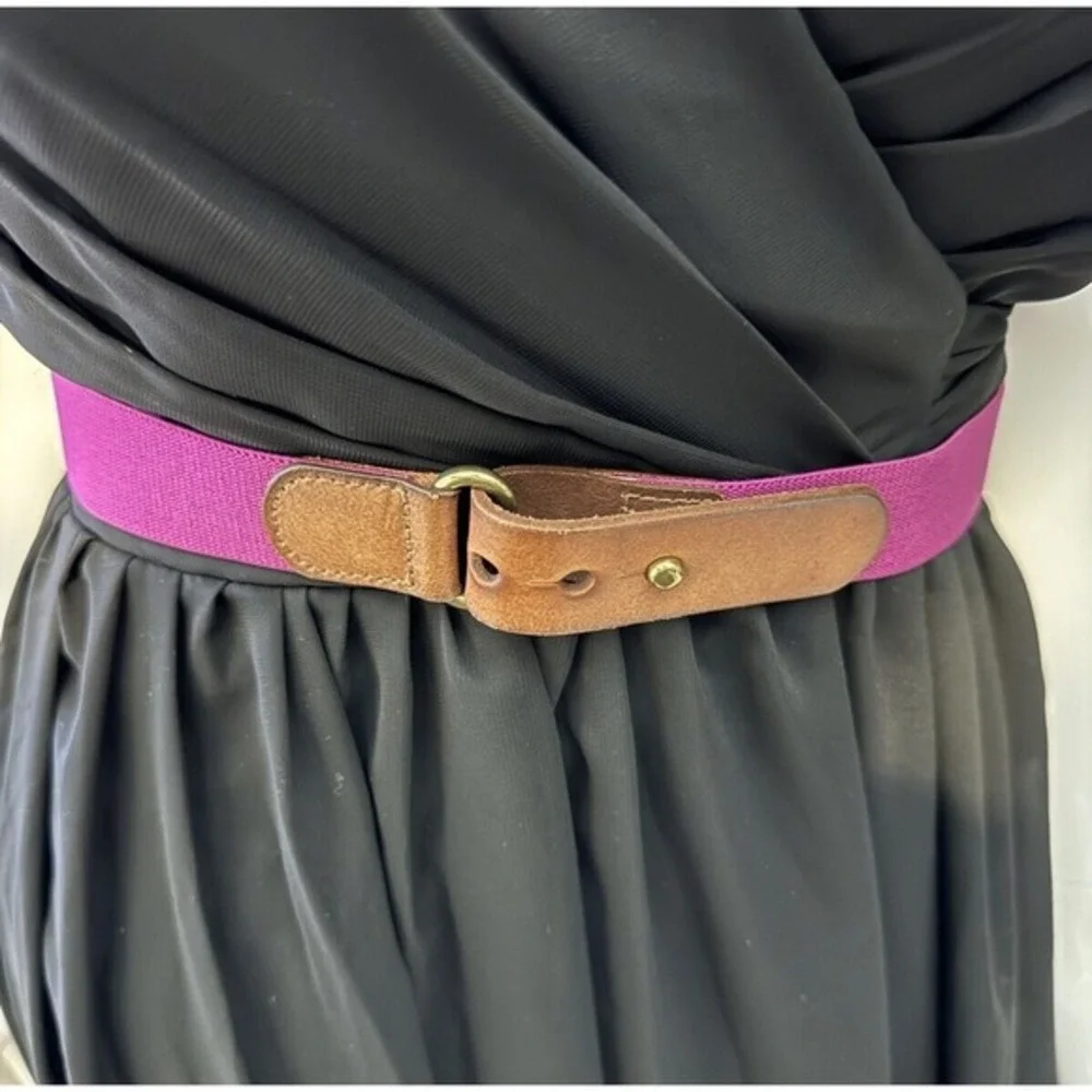 Loft Purple Elastic Cinch Belt Tan Leather Metal Stud Closure Vintage Chic 47-36